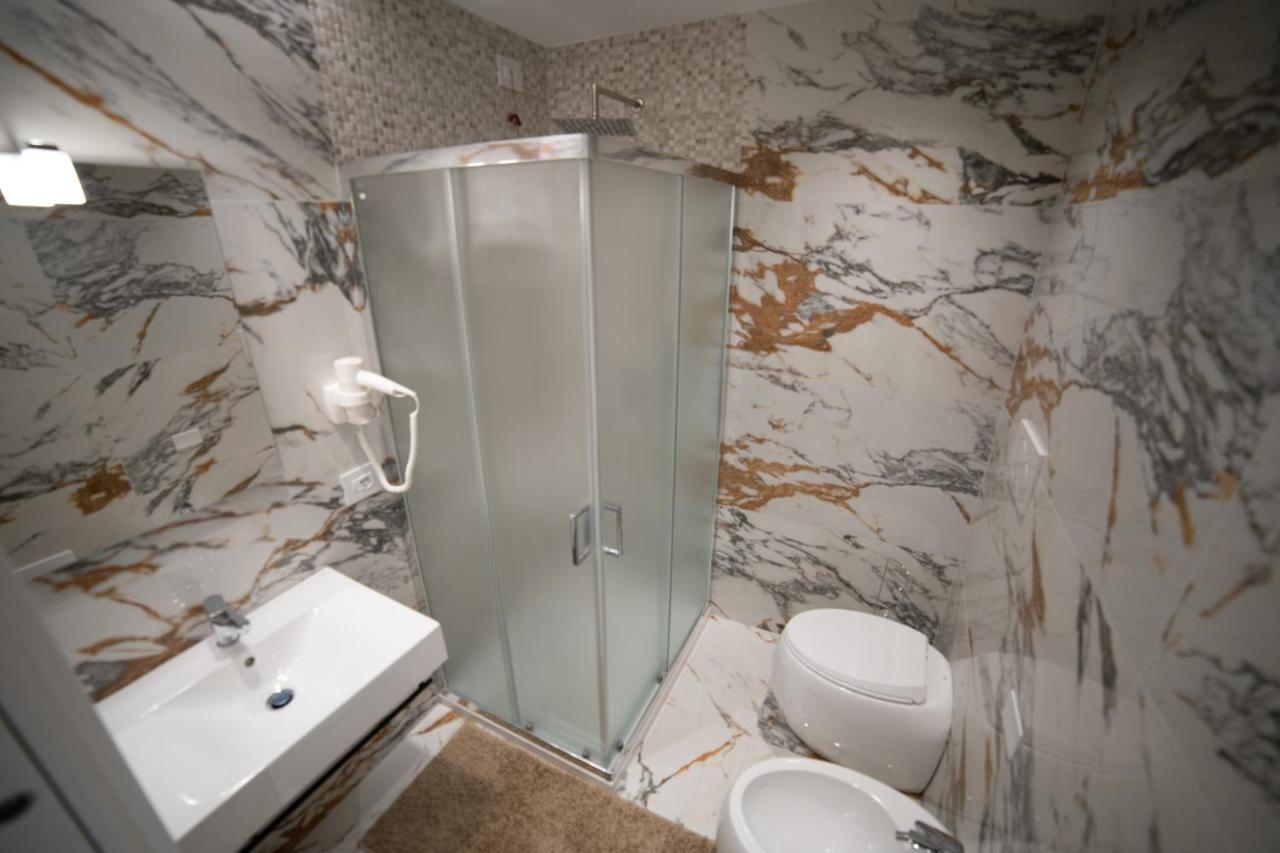 B&B Dominus Luxury Rooms Tropea Buitenkant foto