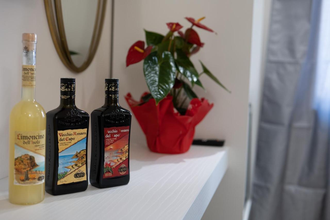 B&B Dominus Luxury Rooms Tropea Buitenkant foto